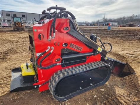 roda skid steer|roda 380 mini skid steer.